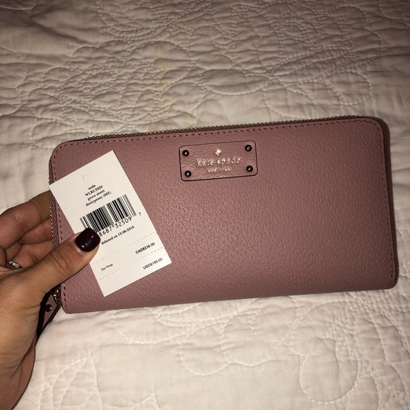 Kate Spade Wallet - Picture 2 of 4